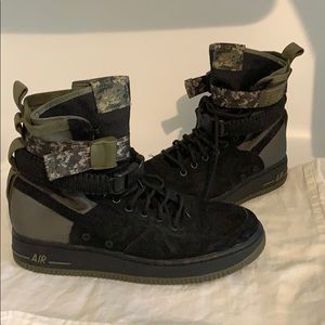 Nike Air Jordan High Top